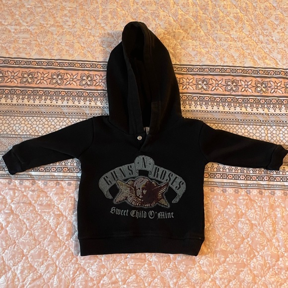 Guns-n-Roses infant hoodie sweatshirt-Excellent used condition-Size 3 to 6 month - Picture 1 of 5